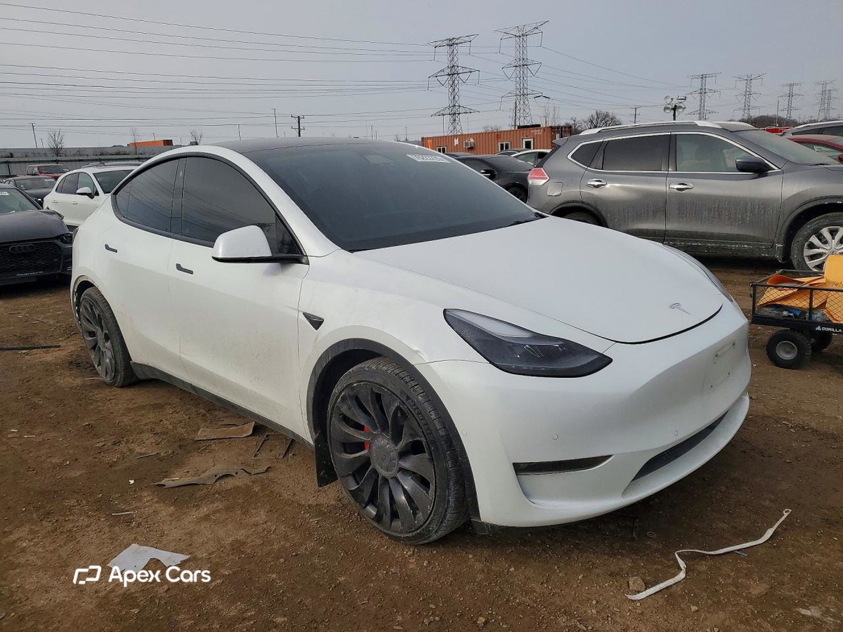 Tesla Model Y 2022