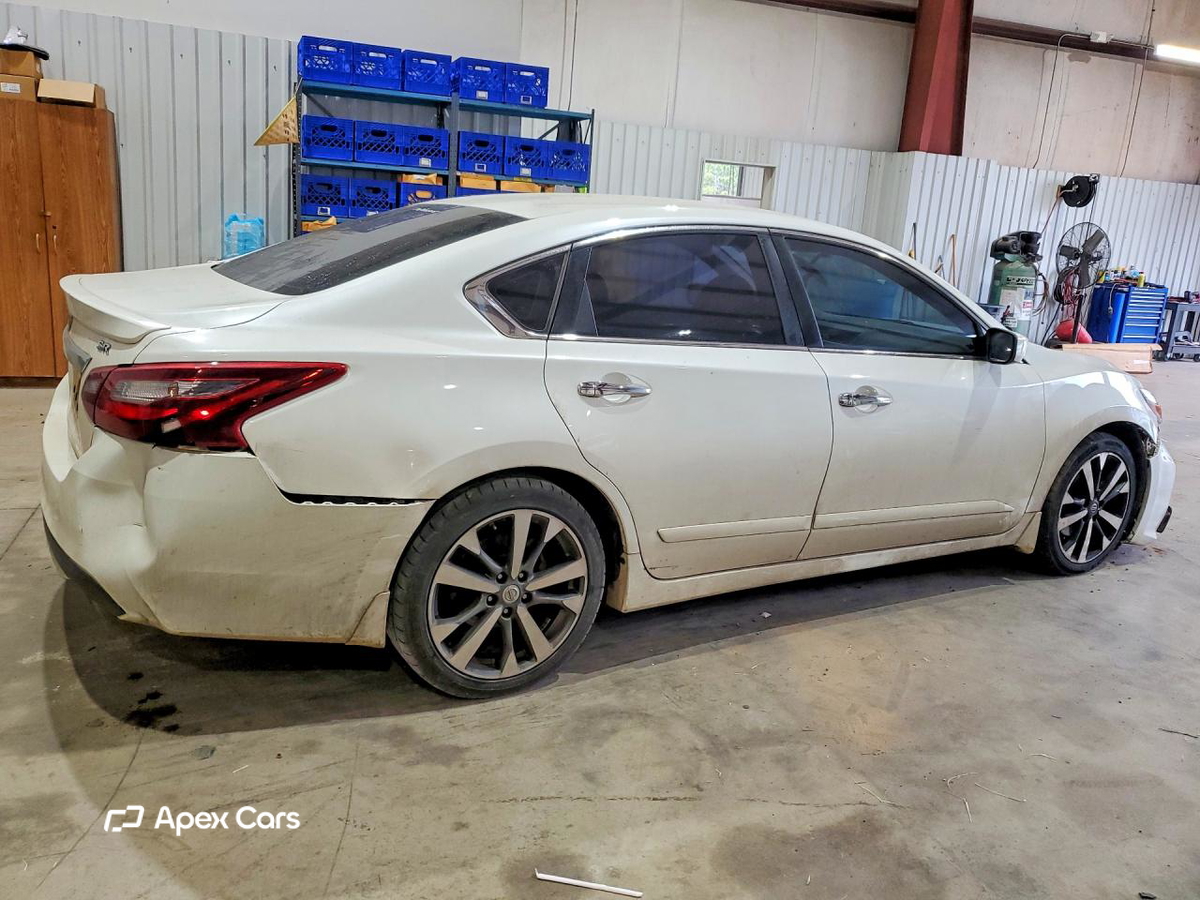 Nissan Altima 2018