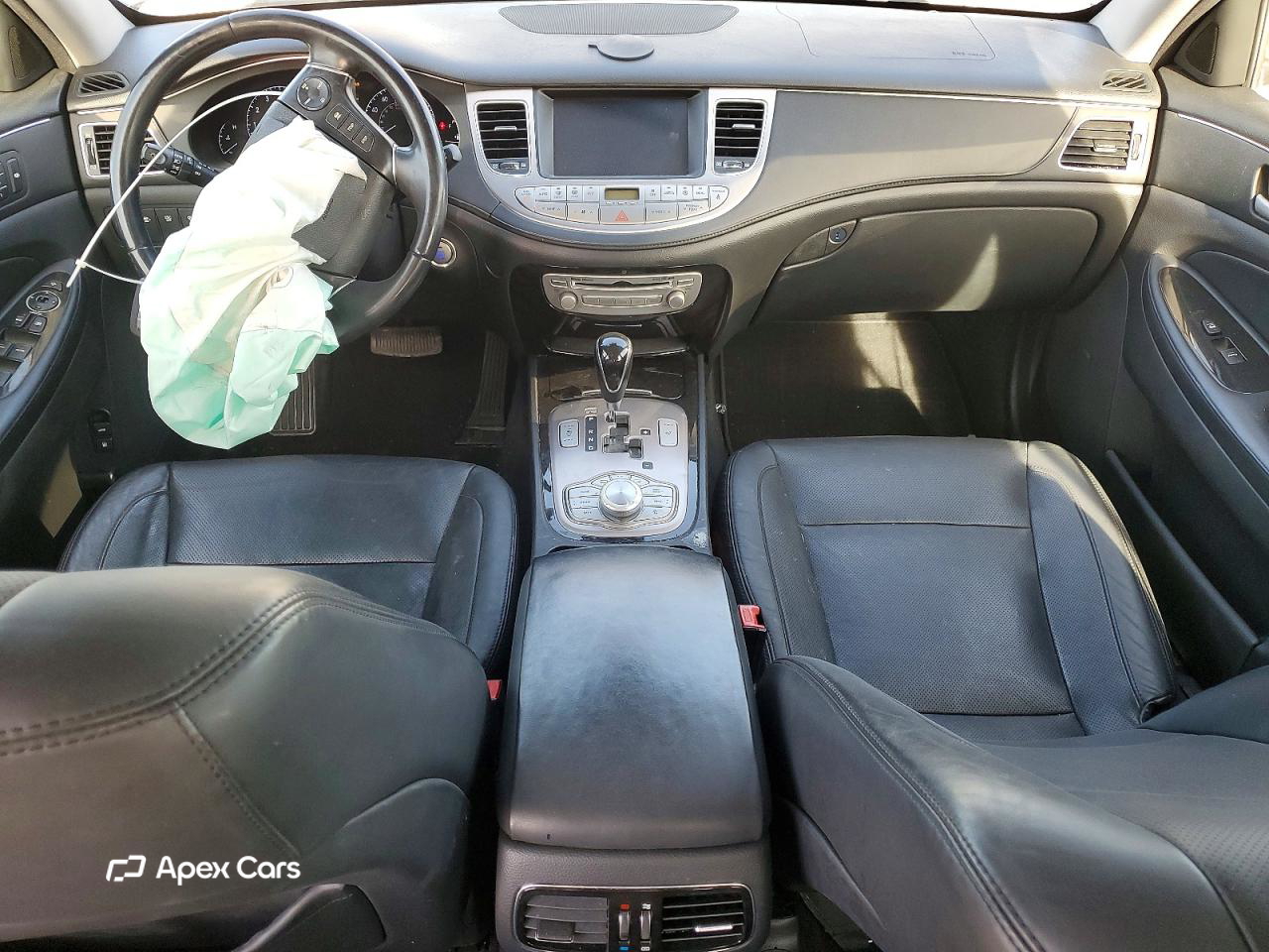 Hyundai Genesis 2013