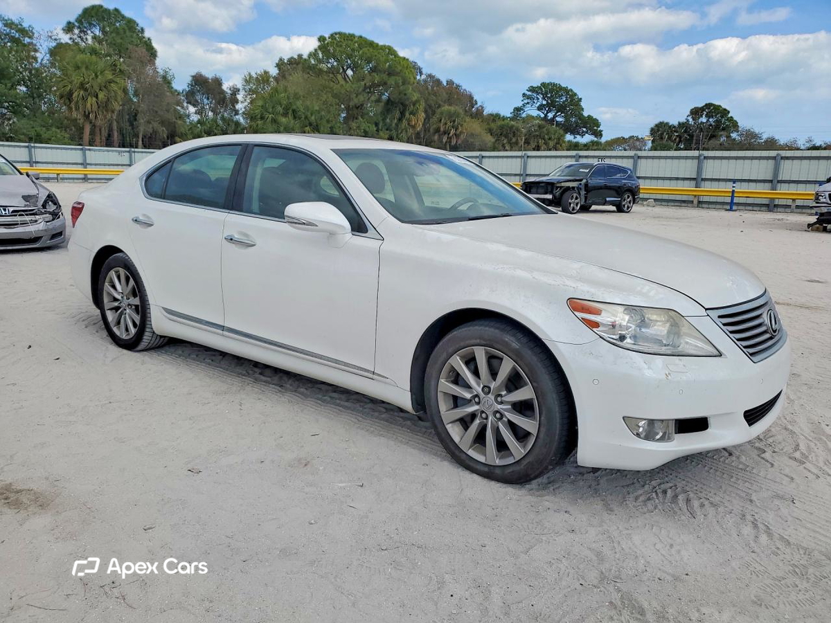 Lexus LS 2011