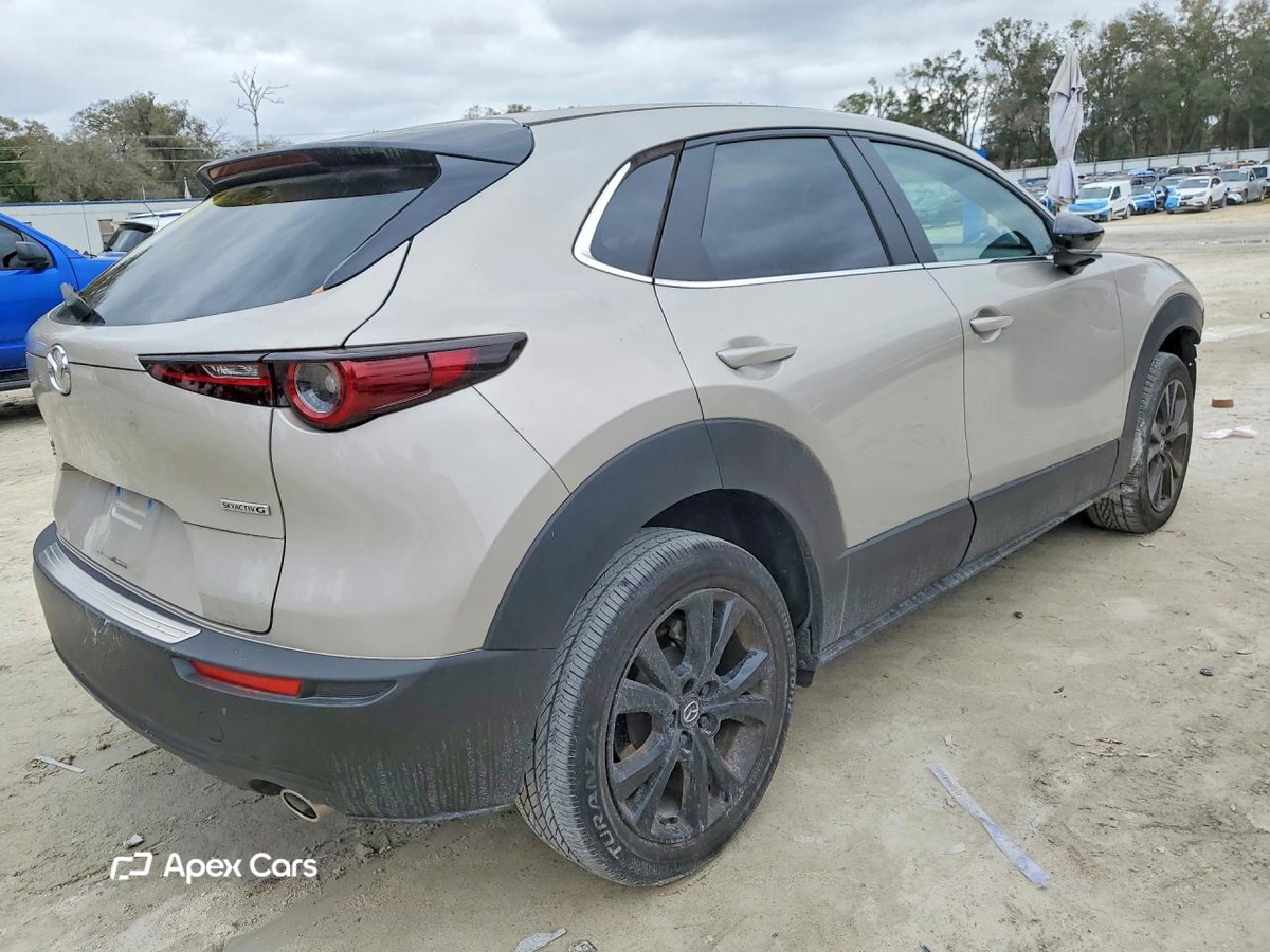 Mazda CX-30 2024