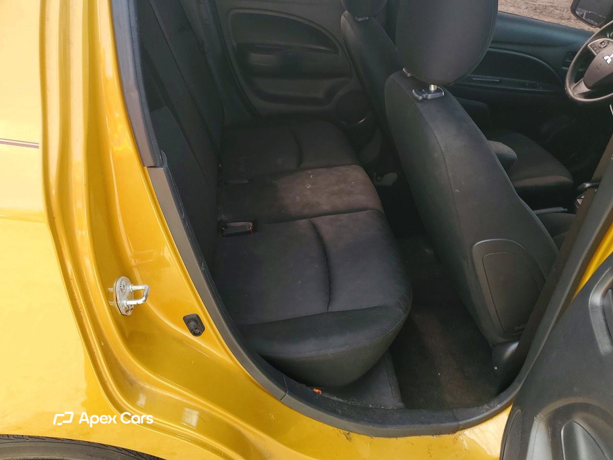 Mitsubishi Mirage 2023
