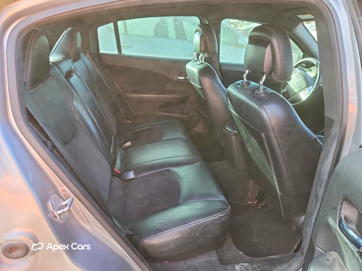 Chrysler 200 2013