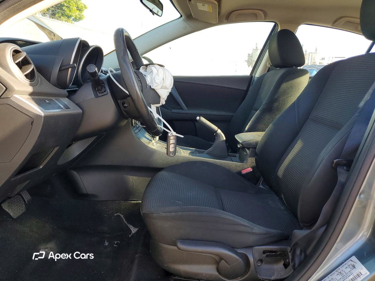 Mazda 3 2013
