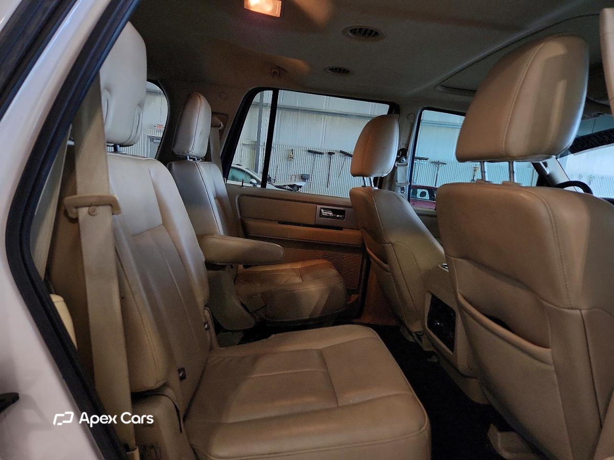 Ford Expedition 2016