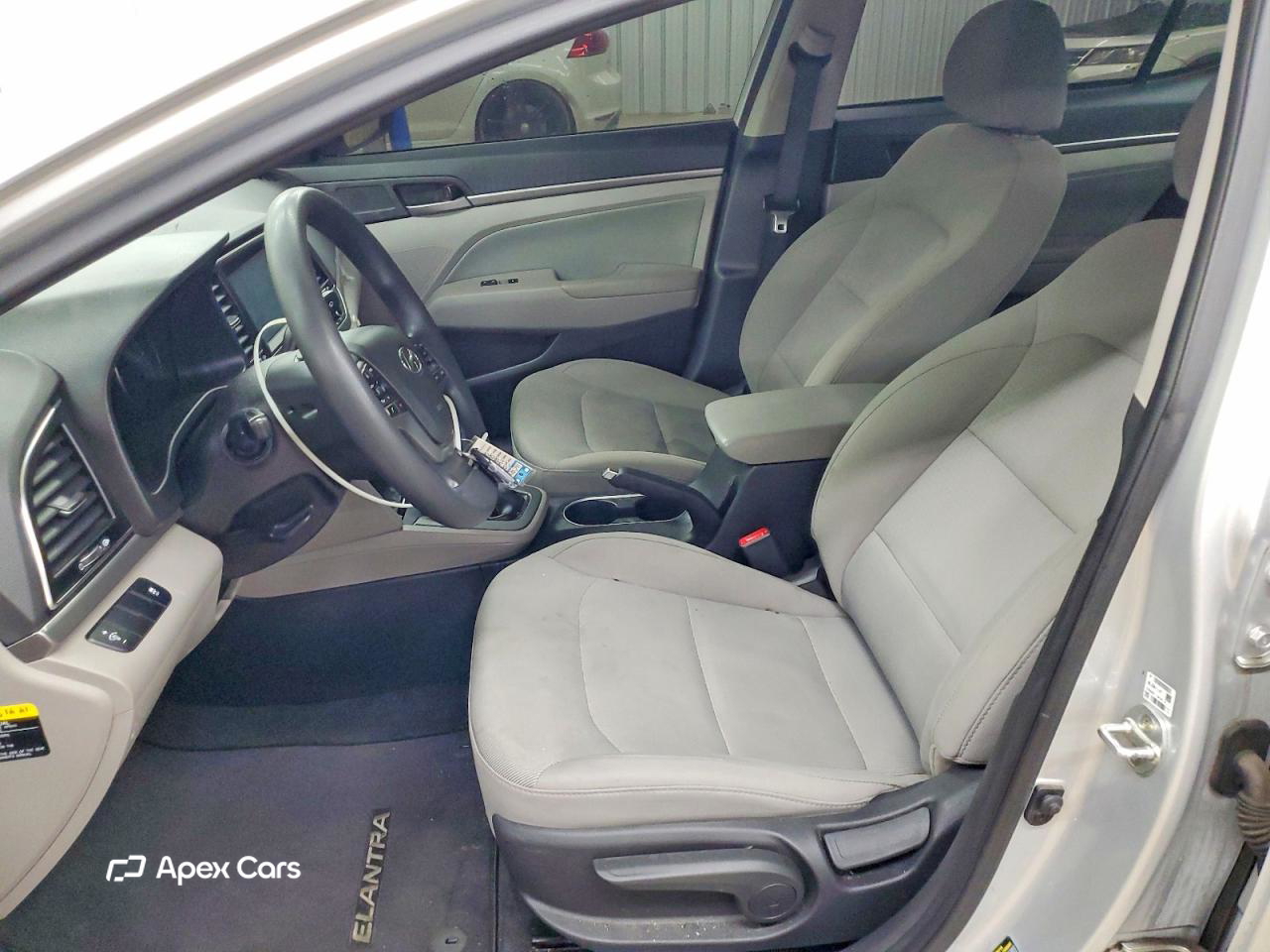 Hyundai Elantra 2017