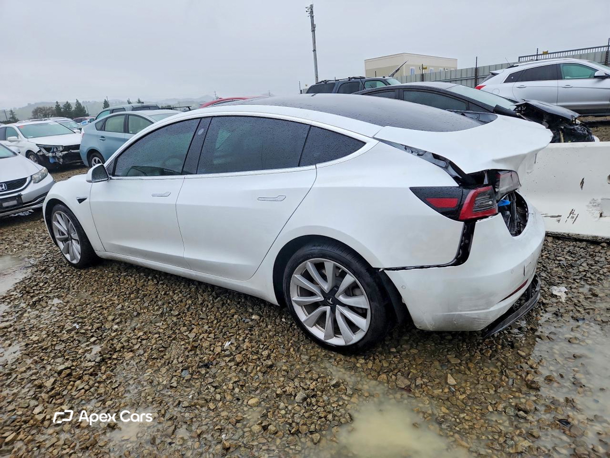 Tesla Model 3 2020
