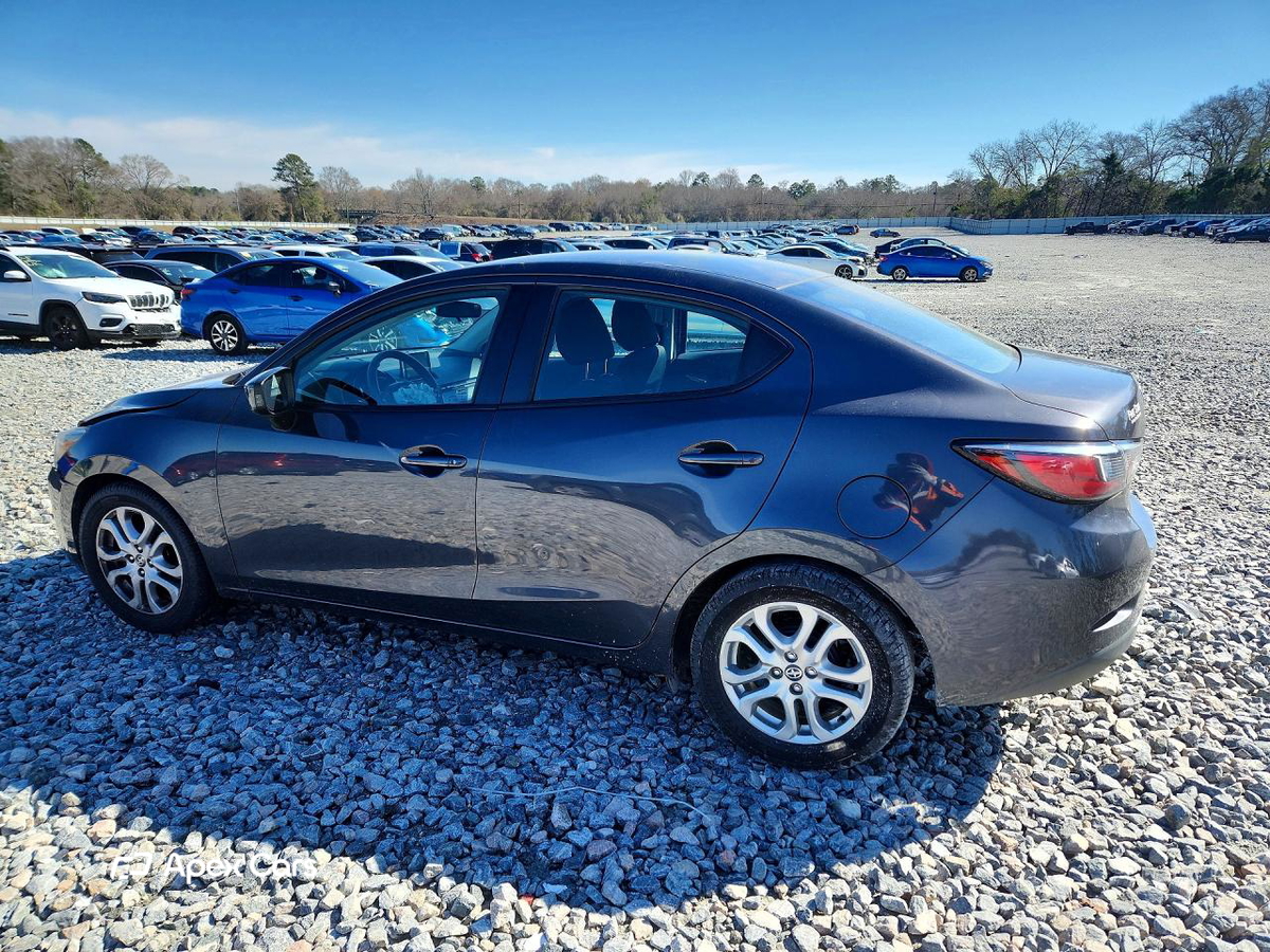 Scion iA 2016