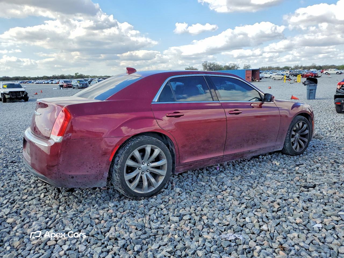 Chrysler 300 2018
