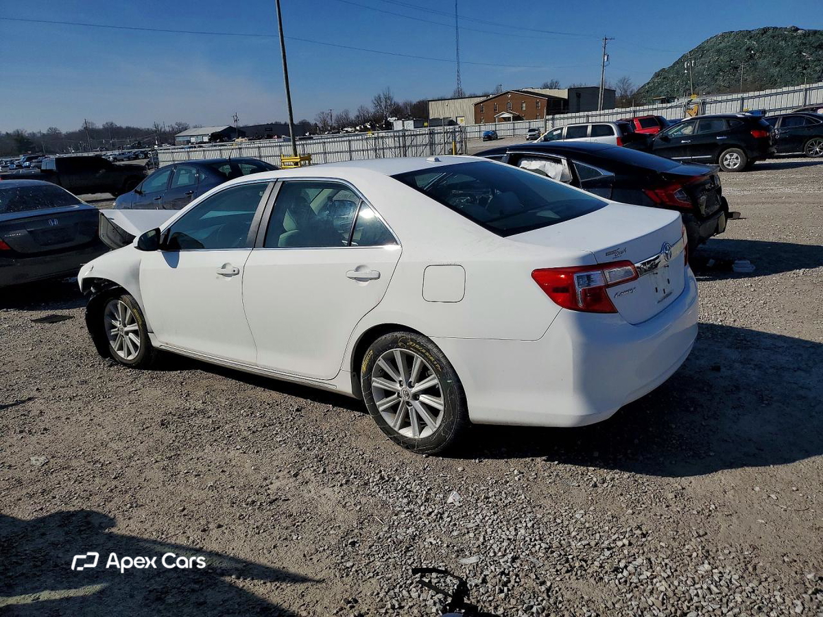 Toyota Camry 2012