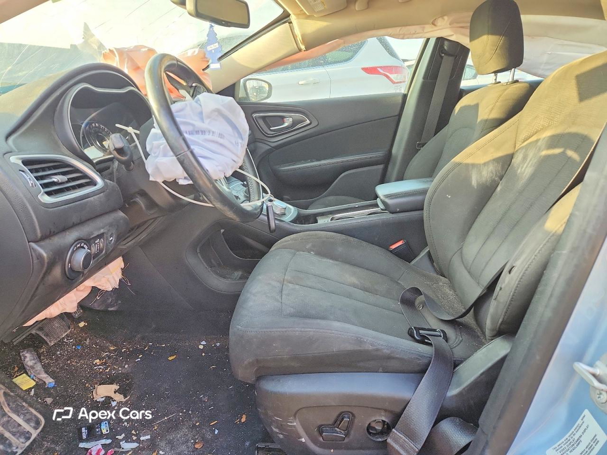 Chrysler 200 2015