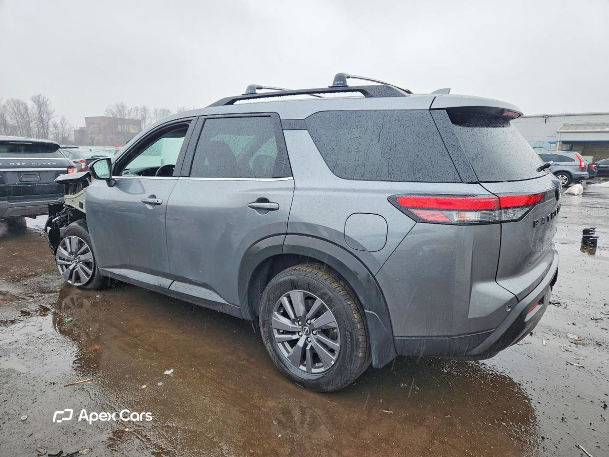 Nissan Pathfinder 2024