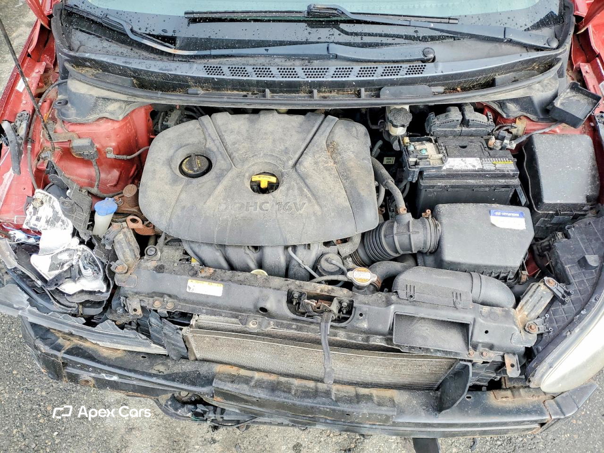Hyundai Elantra 2011