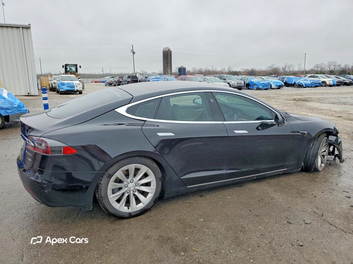 Tesla Model S 2018