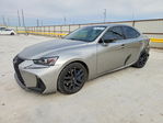 Lexus IS 2019