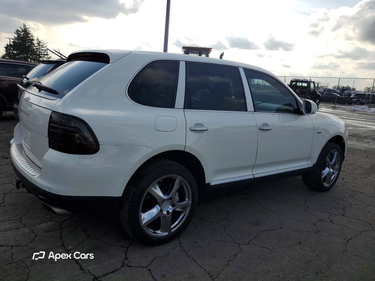 Porsche Cayenne 2004