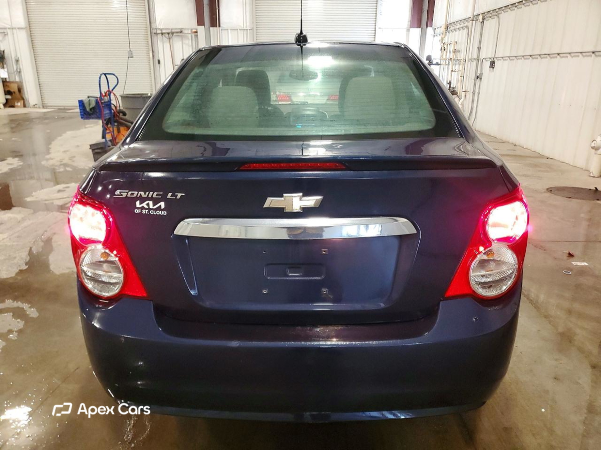 Chevrolet Sonic 2016