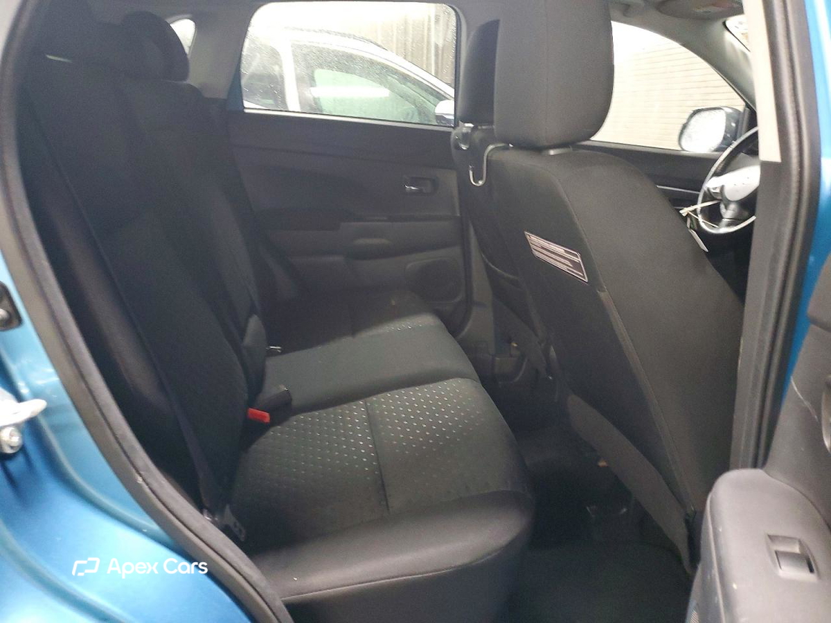 Mitsubishi Outlander 2012