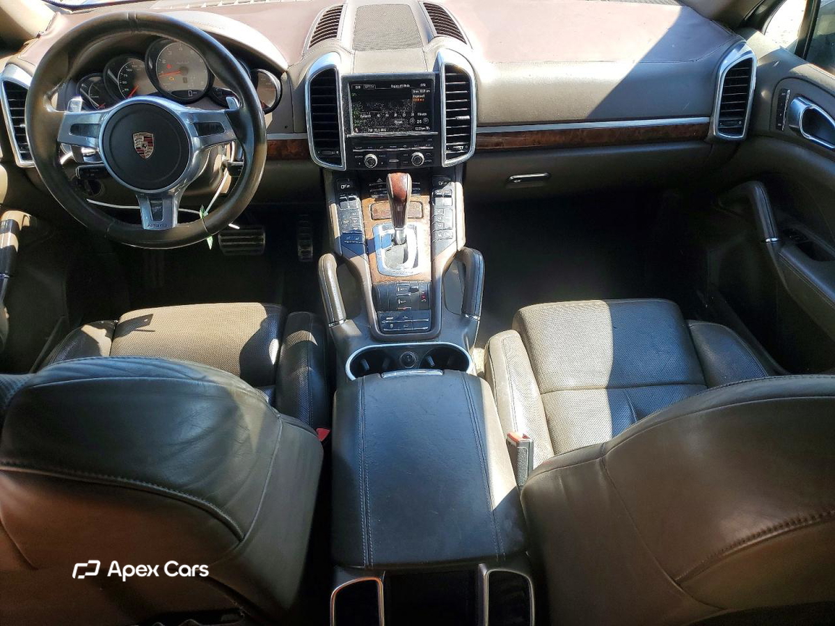 Porsche Cayenne 2012