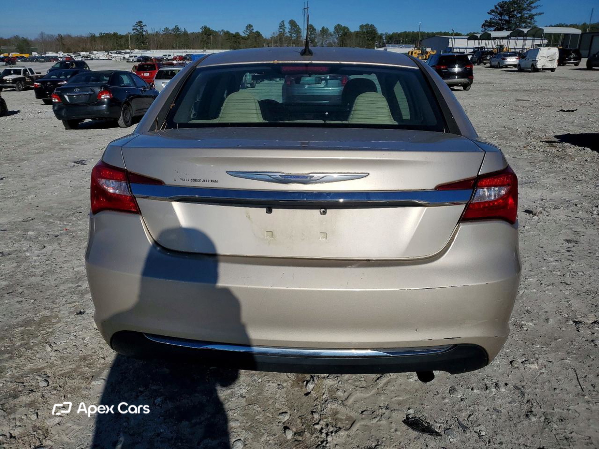 Chrysler 200 2013