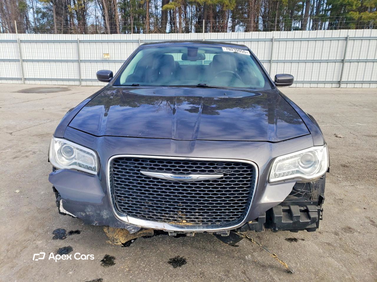 Chrysler 300 2015