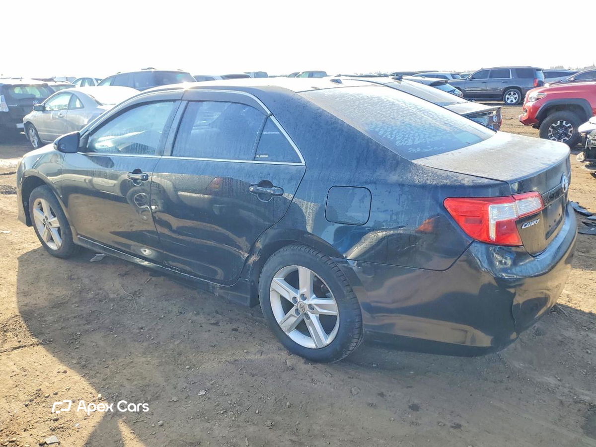Toyota Camry 2012