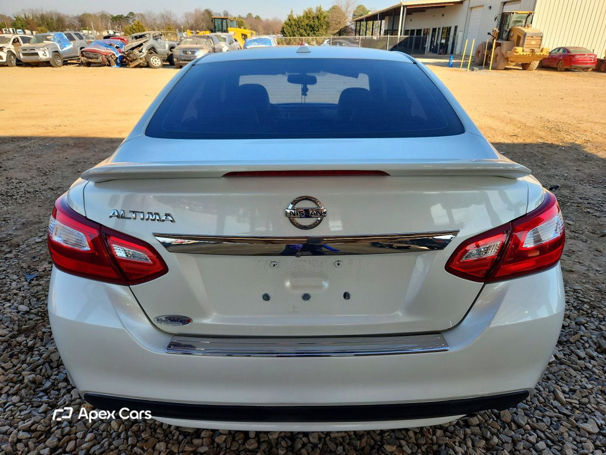 Nissan Altima 2017
