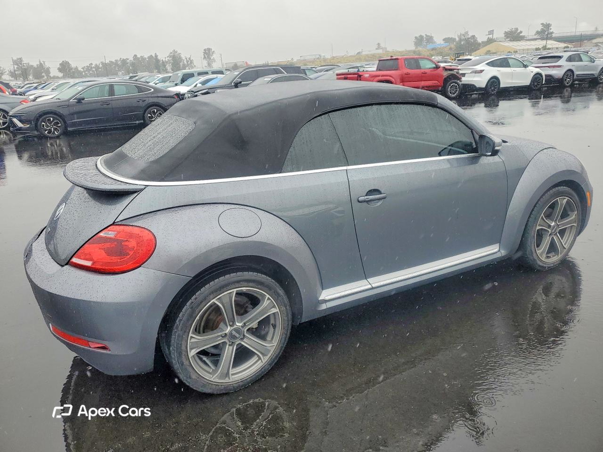 Volkswagen Beetle 2014