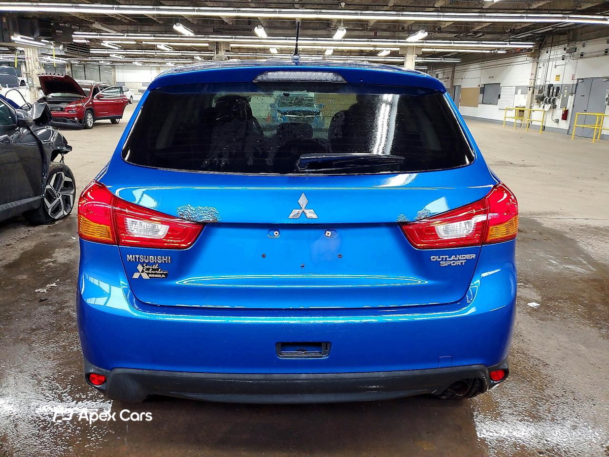 Mitsubishi Outlander 2015