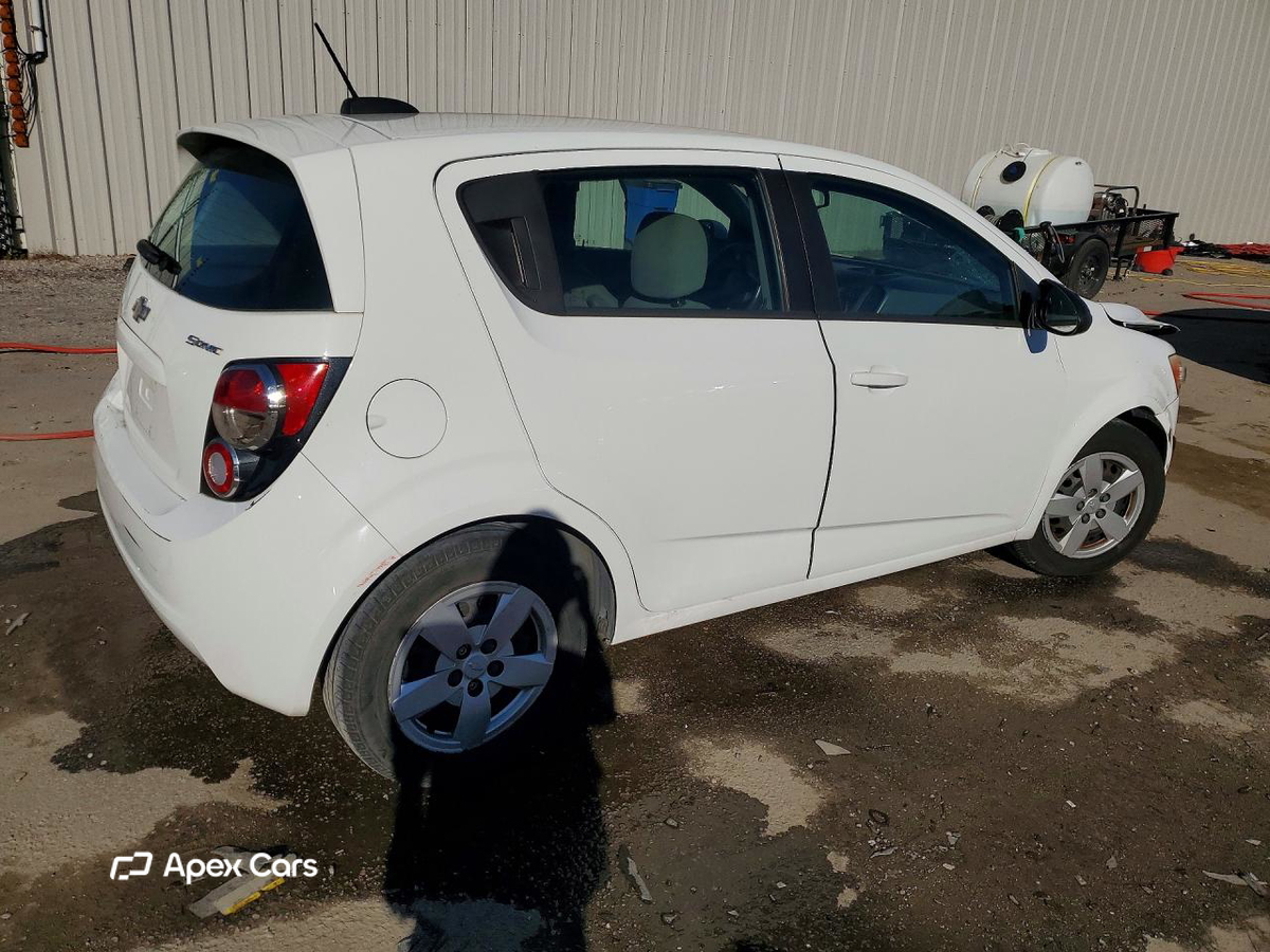 Chevrolet Sonic 2016