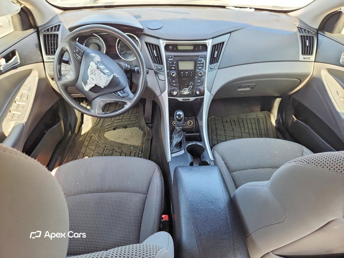 Hyundai Sonata 2011