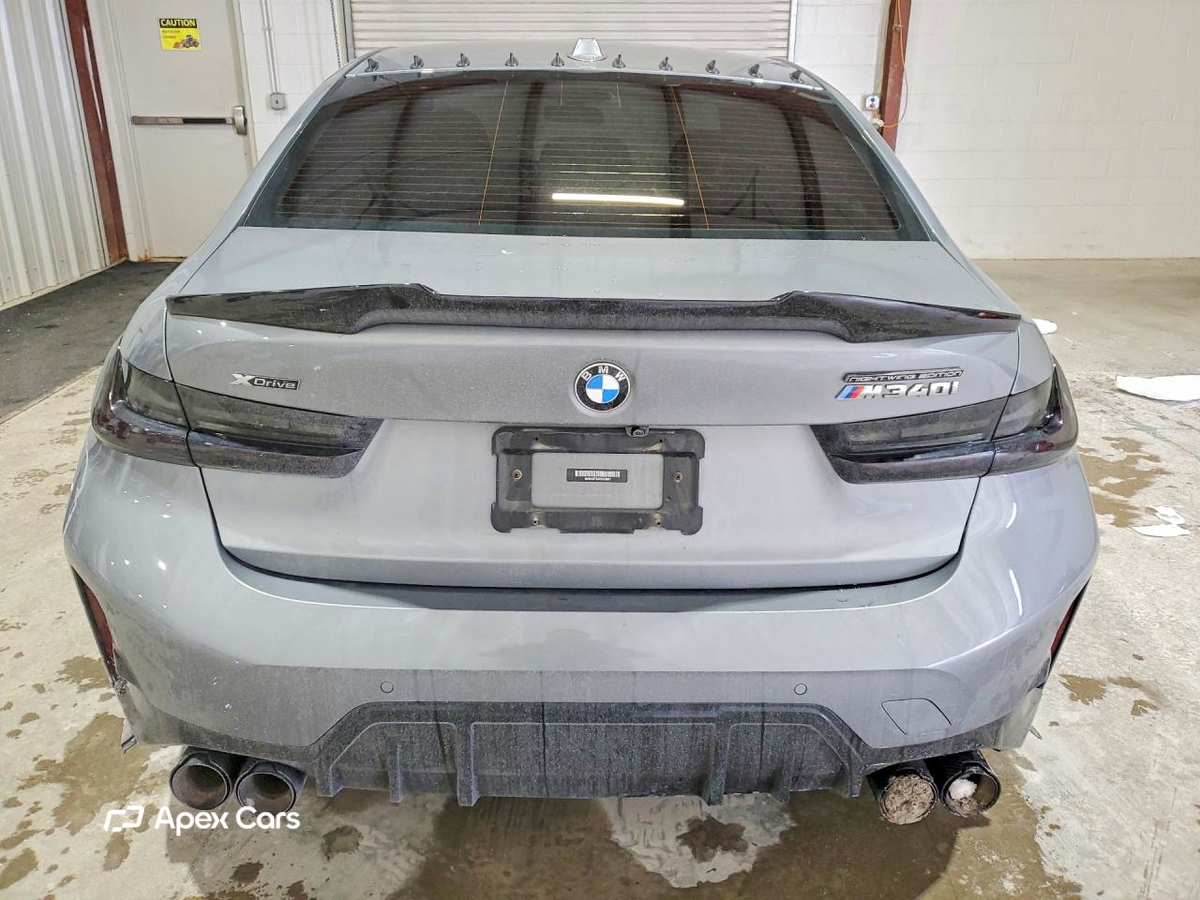 BMW Series 3 2023
