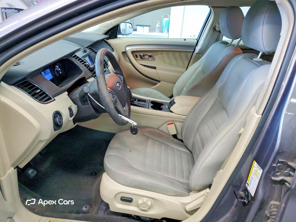 Ford Taurus 2013