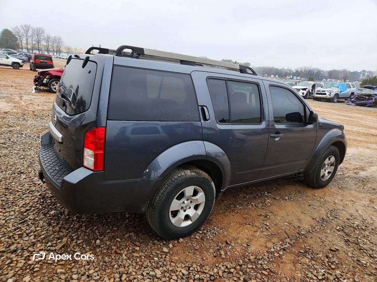Nissan Pathfinder 2011