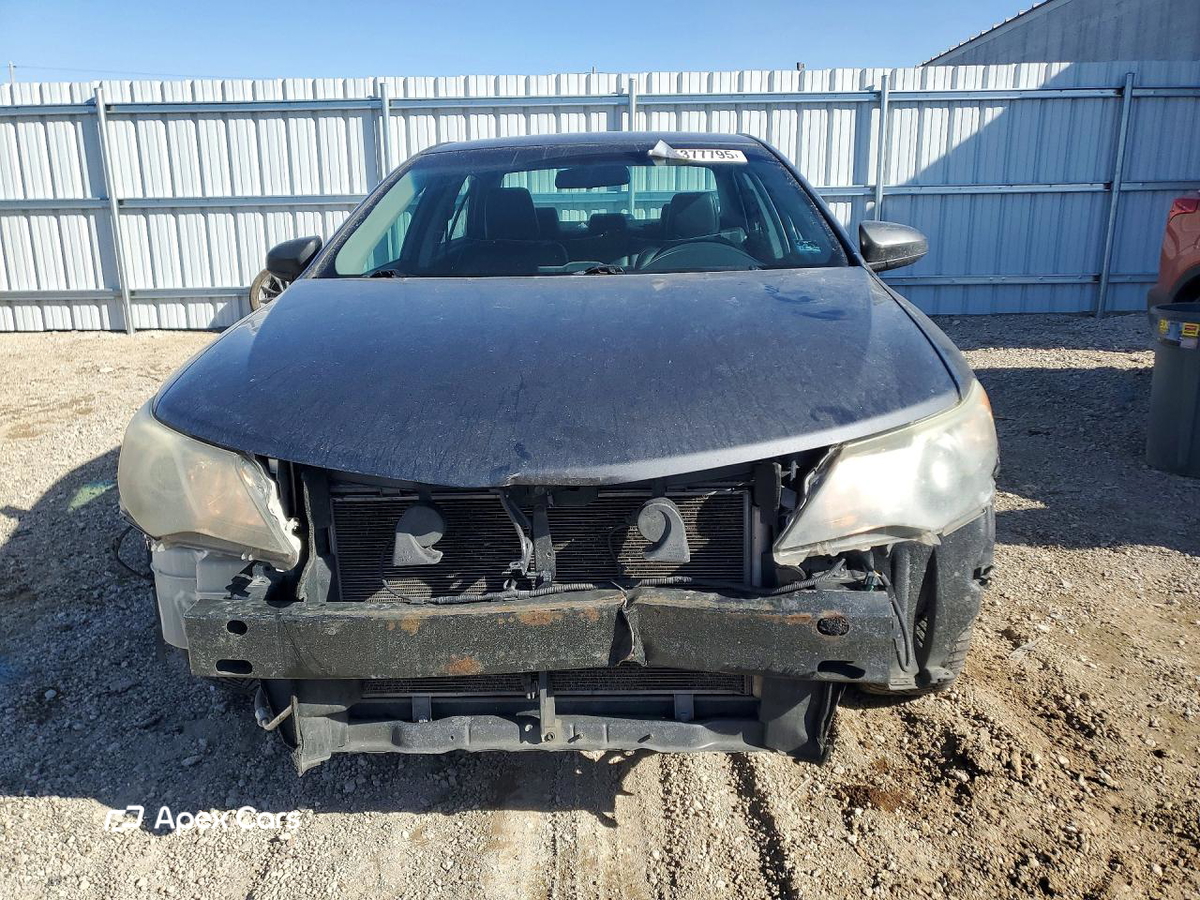 Toyota Camry 2012