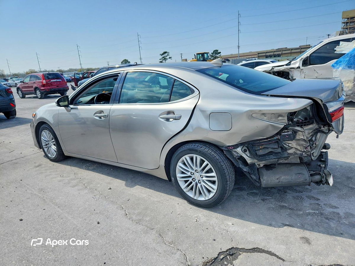Lexus ES 2016