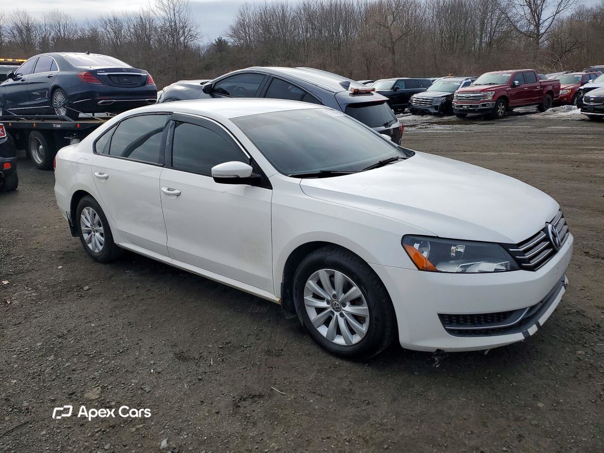 Volkswagen Passat 2013