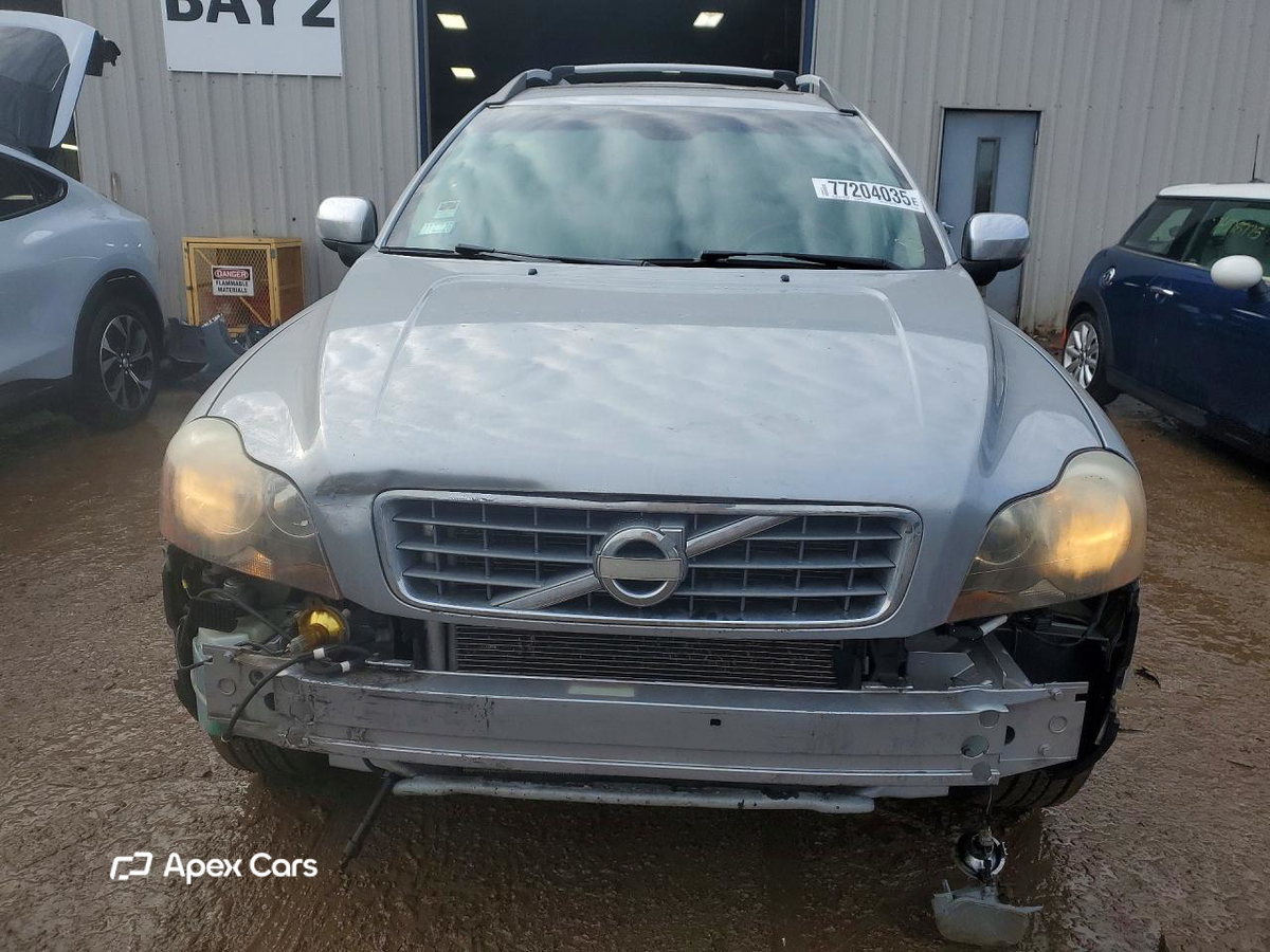 Volvo XC90 2011