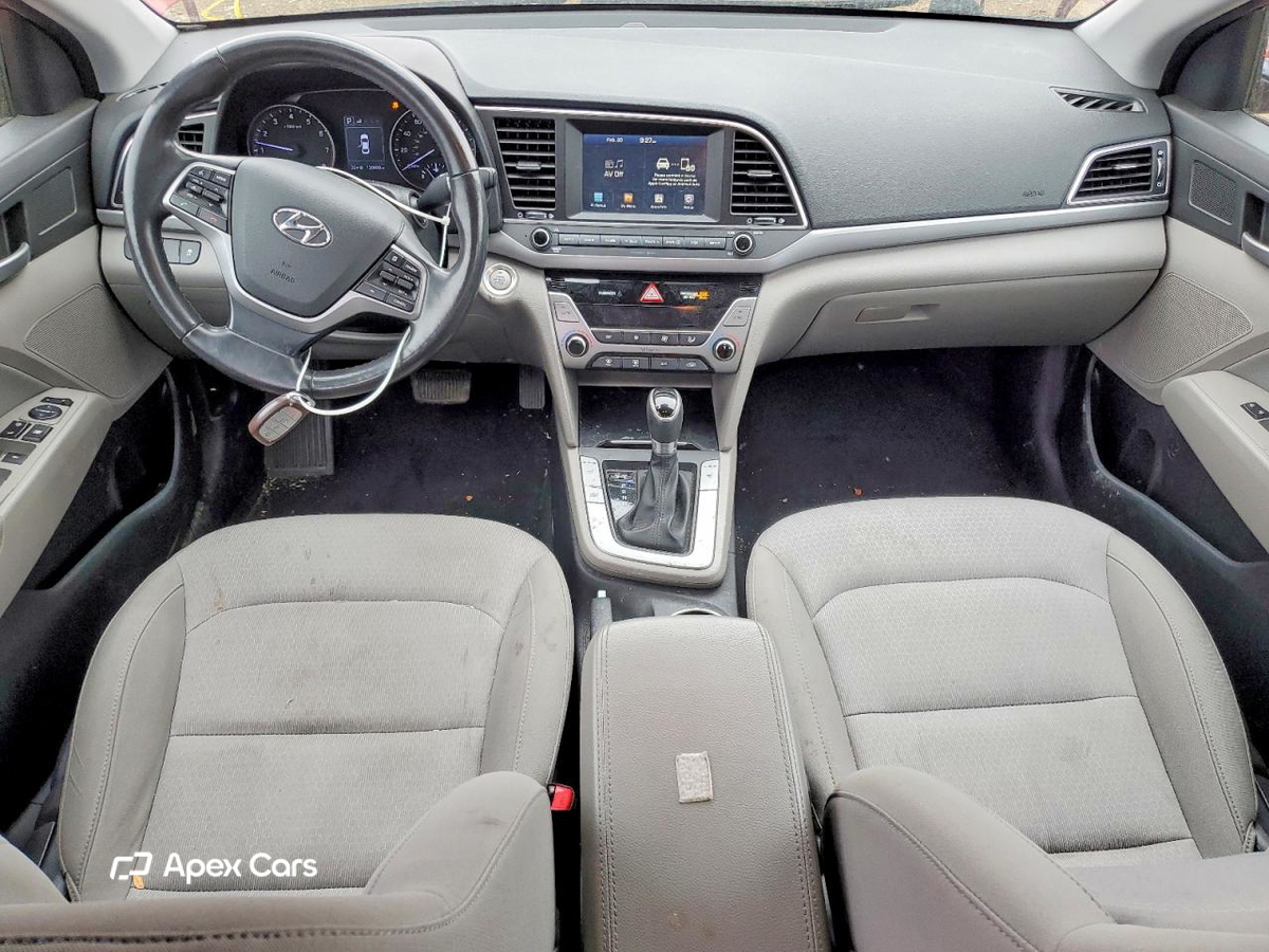 Hyundai Elantra 2017