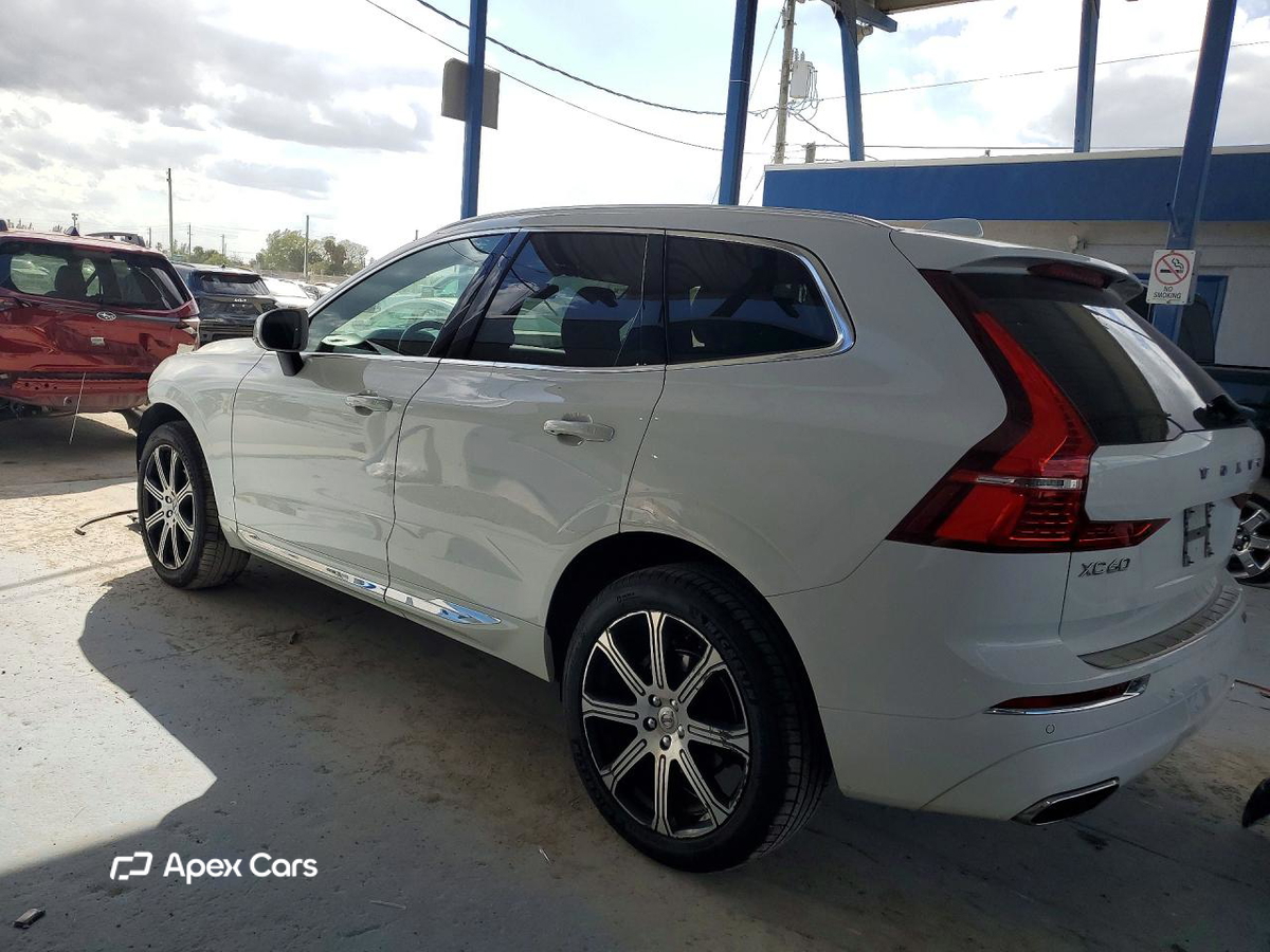 Volvo XC60 2021
