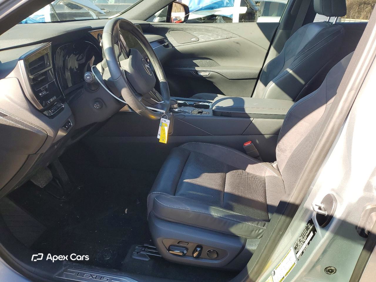 Lexus RX 2023