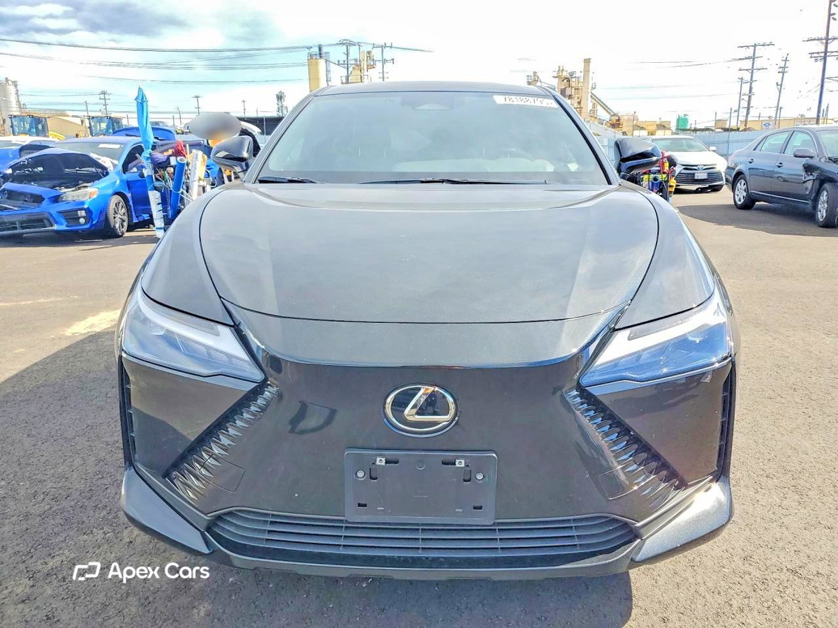 Lexus RZ 2024