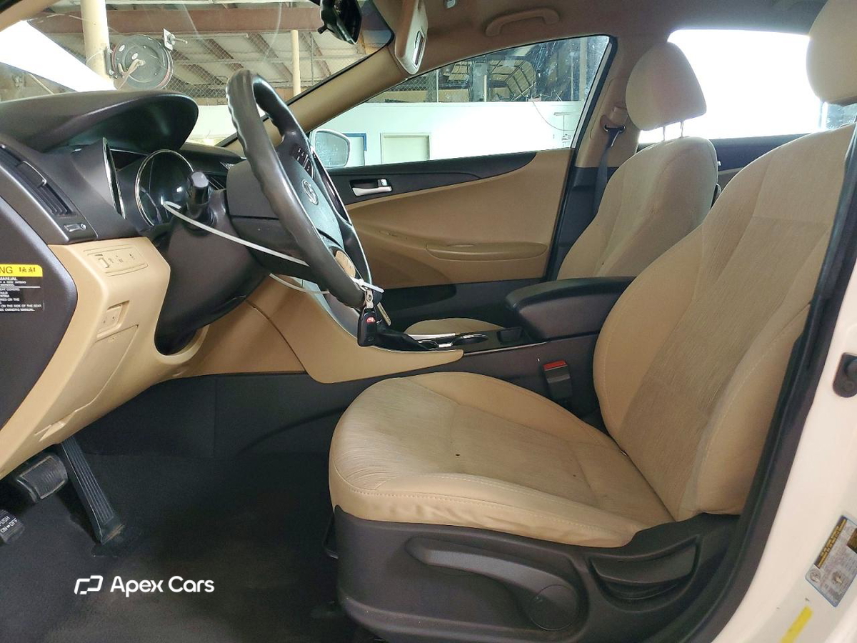 Hyundai Sonata 2012