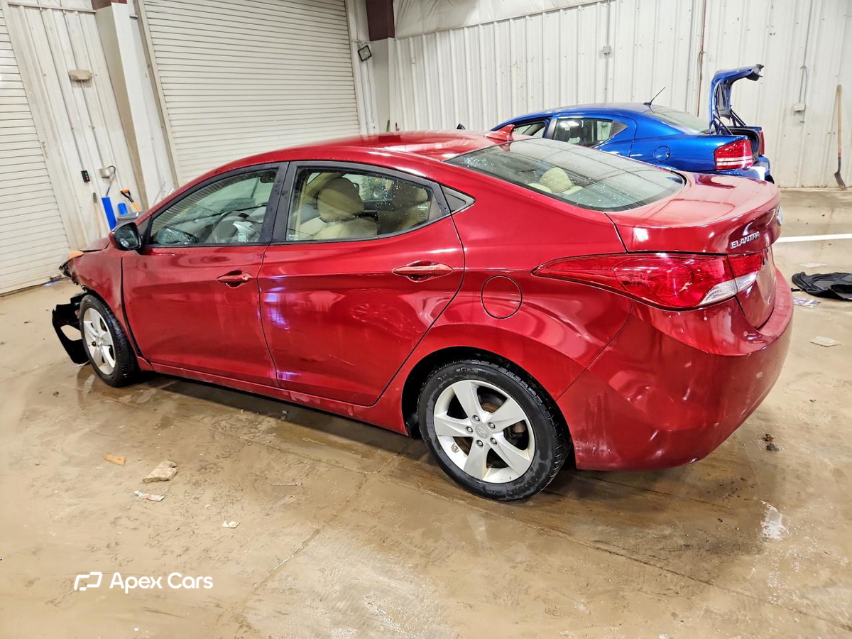 Hyundai Elantra 2013