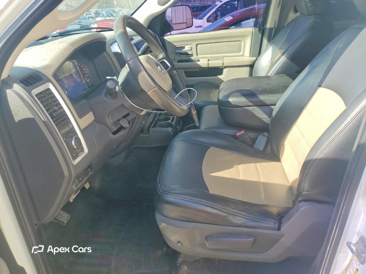 Dodge RAM 2011