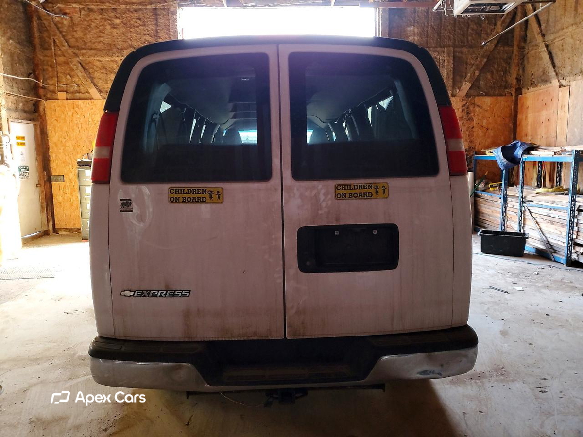 Chevrolet Express 2017