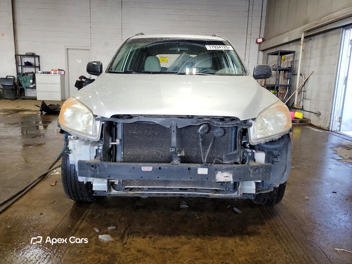 Toyota RAV 4 2010