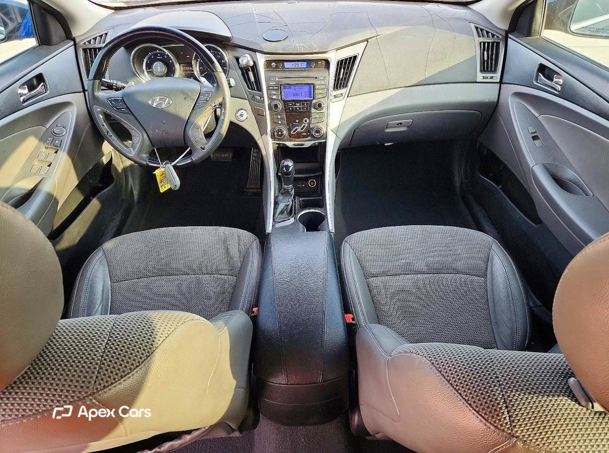 Hyundai Sonata 2013