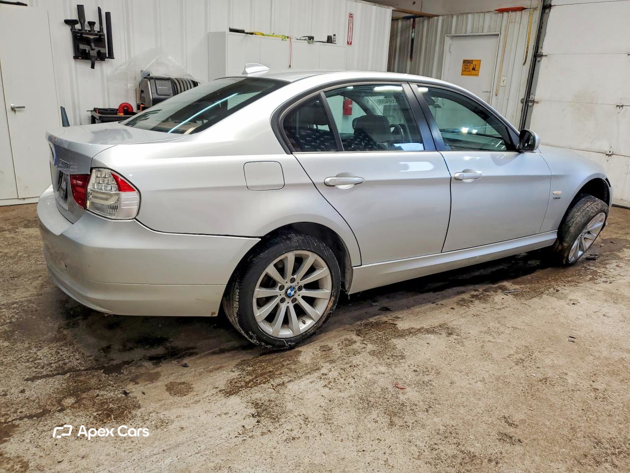 BMW Series 3 2011