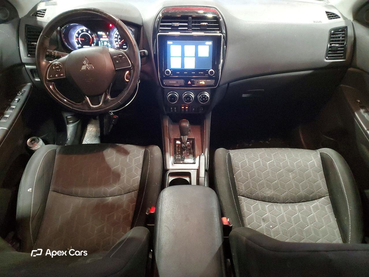 Mitsubishi Outlander 2020